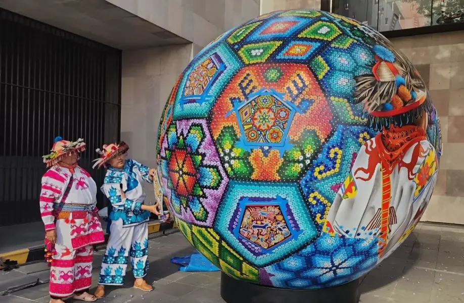 El Balón Wixárika 26 conquista a visitantes durante el Mundial y proyecta la identidad de Nayarit